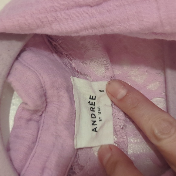 NWOT Boutique Lilac lace sleeve button front shirt, size Large (oversized) - Picture 5 of 7